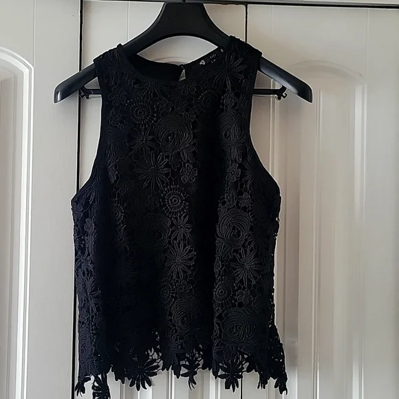 Iris XL lace top blouse - Picture 1 of 6
